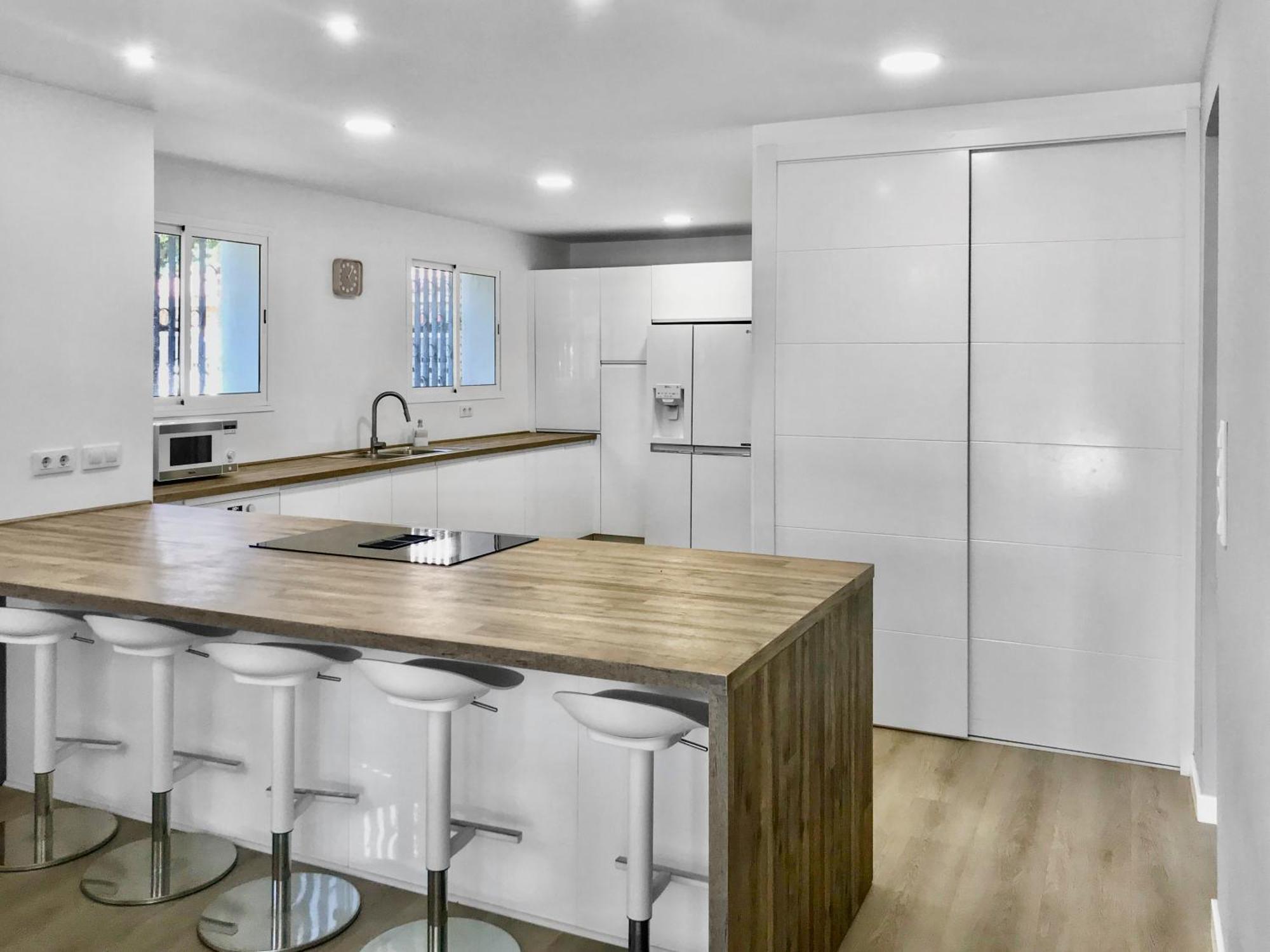 Villa Alamos Jerez I Piscina Salada Climatizada I Bbq I Jardines I 850M2 Херес-де-ла-Фронтера Екстер'єр фото