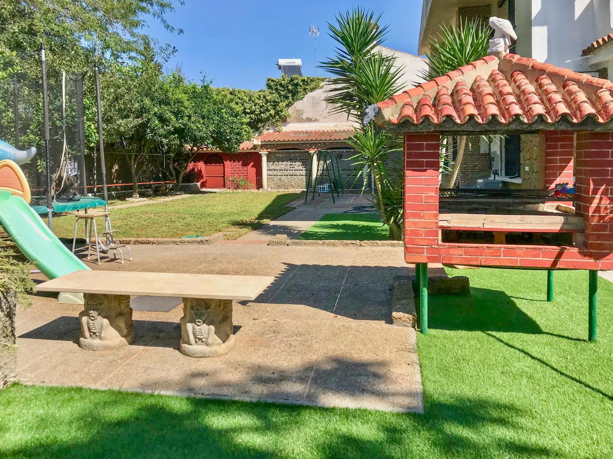 Villa Alamos Jerez I Piscina Salada Climatizada I Bbq I Jardines I 850M2 Херес-де-ла-Фронтера Екстер'єр фото