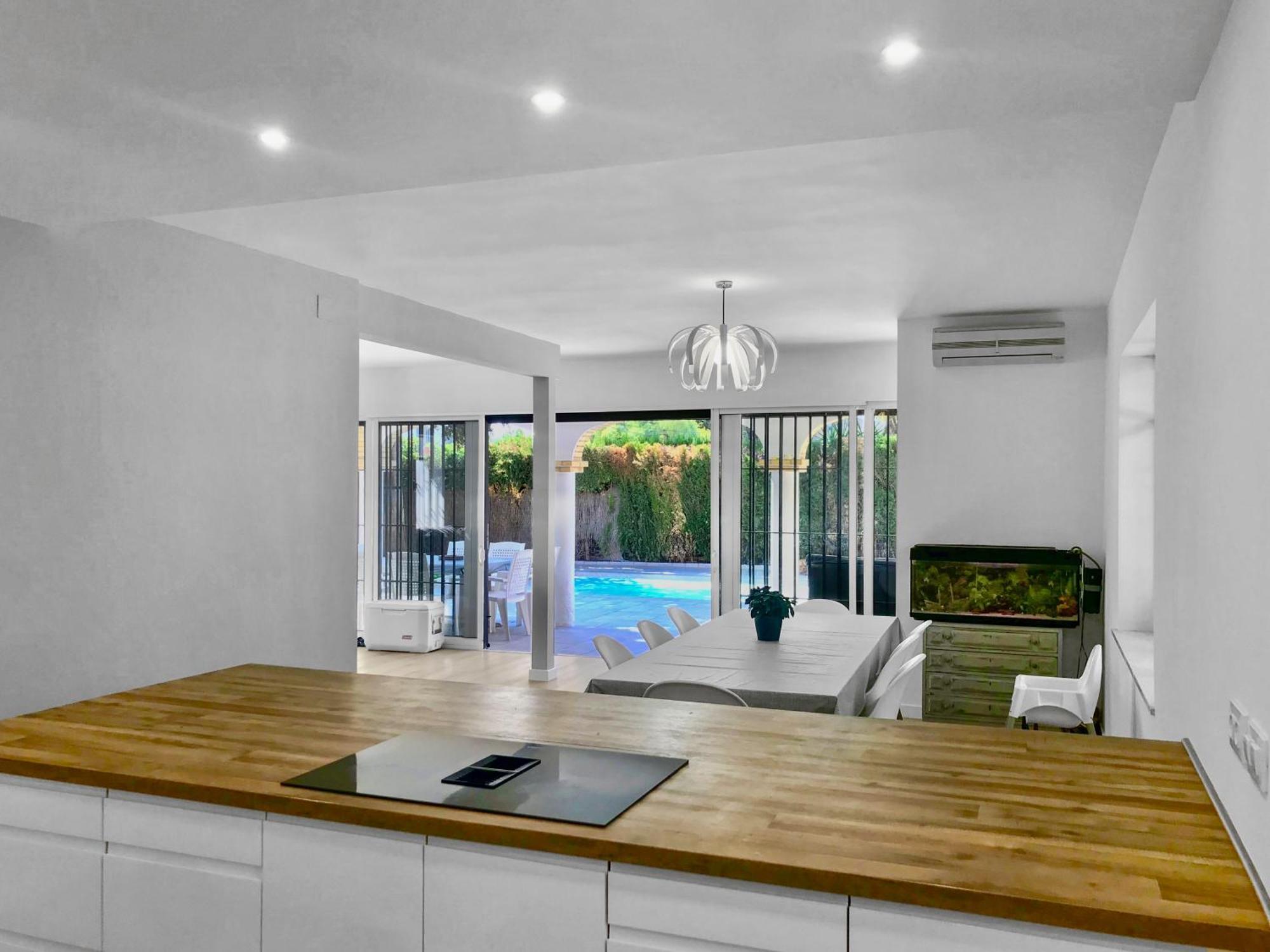 Villa Alamos Jerez I Piscina Salada Climatizada I Bbq I Jardines I 850M2 Херес-де-ла-Фронтера Екстер'єр фото