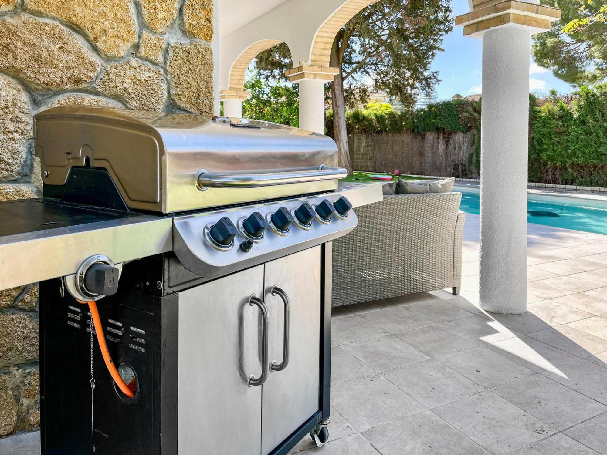 Villa Alamos Jerez I Piscina Salada Climatizada I Bbq I Jardines I 850M2 Херес-де-ла-Фронтера Екстер'єр фото